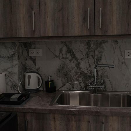 Athens Jacuzzi Apartment ภายนอก รูปภาพ