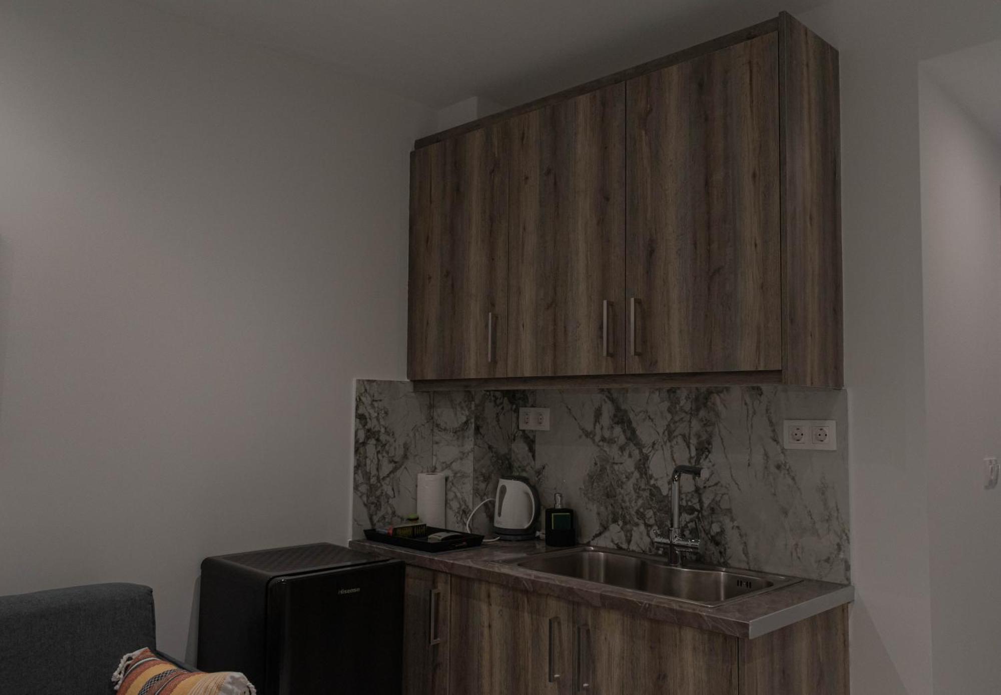 Athens Jacuzzi Apartment ภายนอก รูปภาพ